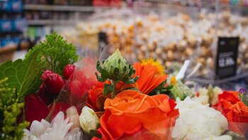 Valentine's Day gifting trends in Alabama, according to Instacart data