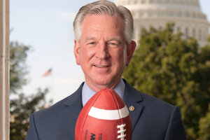 Tuberville wins college football national championship 20 years after the fact